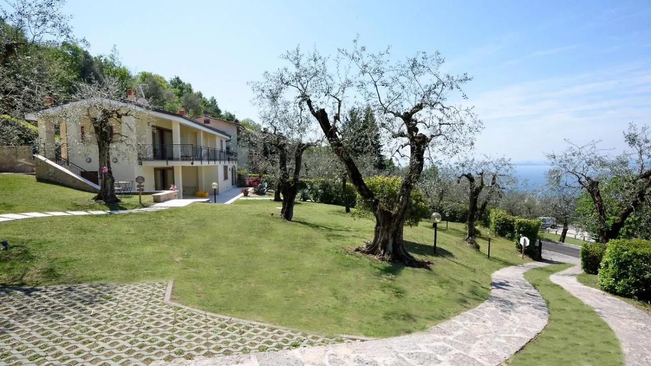 Maison Balu Villa 托里德尔贝纳科